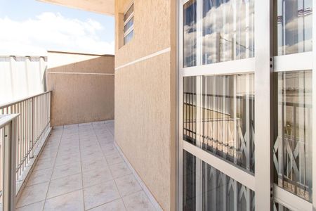 Casa para alugar com 140m², 3 quartos e 4 vagasVaranda