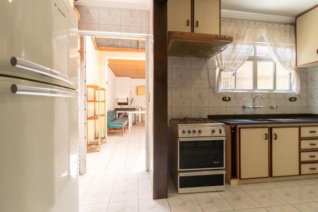 Casa para alugar com 140m², 3 quartos e 4 vagasCozinha - Armários