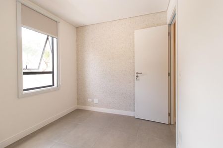 Quarto 1 de apartamento para alugar com 2 quartos, 56m² em Bacacheri, Curitiba