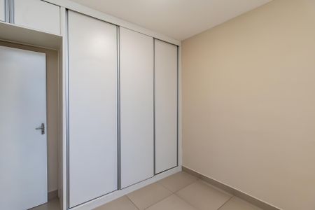 Quarto 2 de apartamento para alugar com 2 quartos, 46m² em Juliana, Belo Horizonte