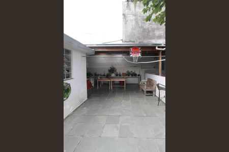 Casa para alugar com 220m², 3 quartos e 3 vagasQuintal