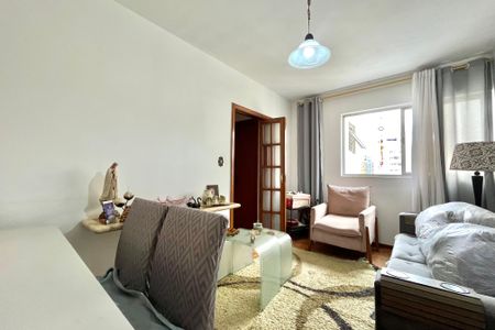 Apartamento à venda com 70m², 2 quartos e 1 vaga Apartamento à venda com 70m², 2 quartos e 1 vagaSala