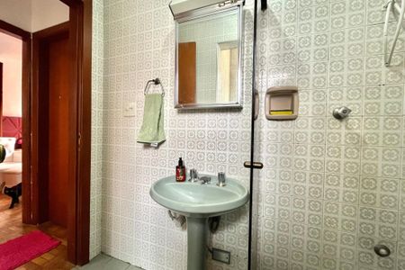 Apartamento à venda com 70m², 2 quartos e 1 vaga Apartamento à venda com 70m², 2 quartos e 1 vagaBanheiro