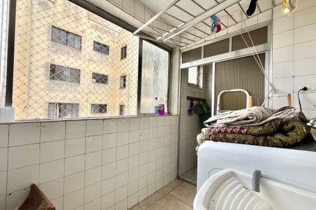 Apartamento à venda com 70m², 2 quartos e 1 vaga Apartamento à venda com 70m², 2 quartos e 1 vagaÁrea de Serviço