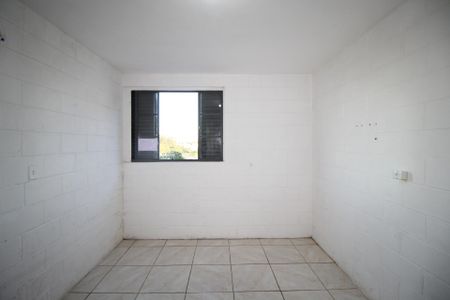 Sala de apartamento para alugar com 2 quartos, 46m² em Rubem Berta, Porto Alegre