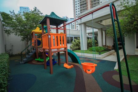 Apartamento à venda com 200m², 3 quartos e 4 vagas