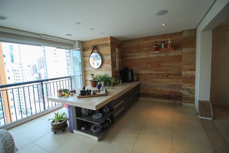 Apartamento à venda com 200m², 3 quartos e 4 vagas