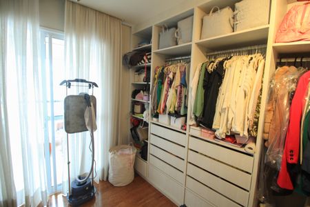 Apartamento à venda com 200m², 3 quartos e 4 vagas