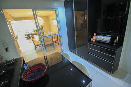 Apartamento à venda com 200m², 3 quartos e 4 vagas