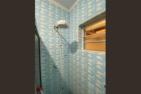 Casa à venda com 200m², 2 quartos e 1 vagaBanheiro