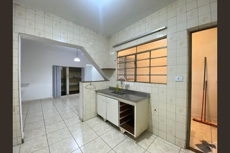 Casa à venda com 200m², 2 quartos e 1 vagaCozinha