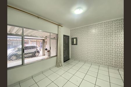 Sala de casa à venda com 2 quartos, 200m² em Vila Constança, São Paulo