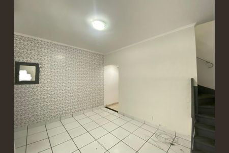 Sala de casa à venda com 2 quartos, 200m² em Vila Constança, São Paulo