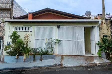 Fachada da Casa  de casa para alugar com 3 quartos, 100m² em Parque Brasília, Campinas