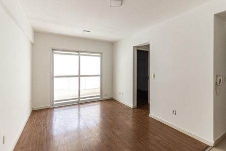 Sala de apartamento para alugar com 1 quarto, 40m² em Higienópolis, São Paulo