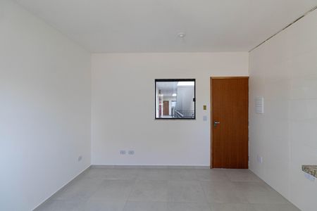 Apartamento à venda com 44m², 2 quartos e sem vagaSala/Cozinha/Área de Serviço 