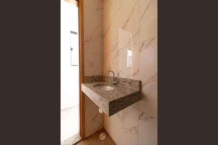 Apartamento à venda com 44m², 2 quartos e sem vagaBanheiro