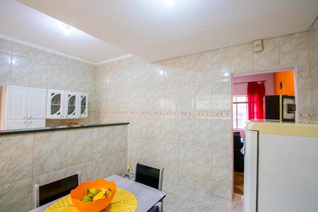 Casa à venda com 83m², 2 quartos e sem vaga Casa à venda com 83m², 2 quartos e sem vagaCozinha/Copa