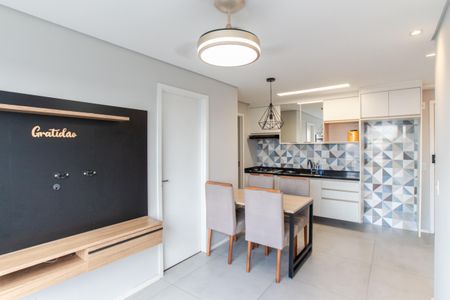 Sala de apartamento para alugar com 2 quartos, 40m² em Vila Sabrina, São Paulo