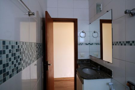 Casa para alugar com 140m², 4 quartos e 5 vagasBanheiro