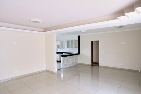 Sala de casa para alugar com 4 quartos, 140m² em Concórdia, Belo Horizonte