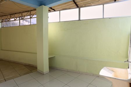 Casa para alugar com 140m², 4 quartos e 5 vagasÁrea de Serviço