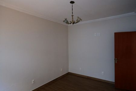 Casa para alugar com 140m², 4 quartos e 5 vagasQuarto 2