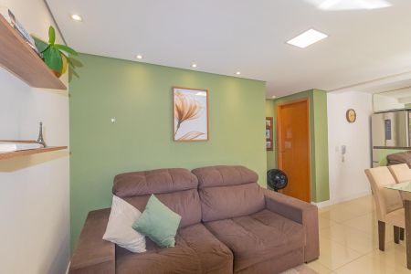 Sala de apartamento à venda com 2 quartos, 45m² em Igara, Canoas