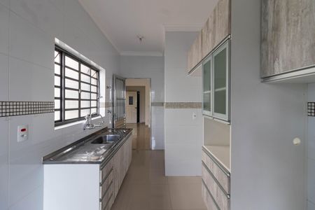 Casa para alugar com 250m², 3 quartos e 1 vaga Casa para alugar com 250m², 3 quartos e 1 vagaCozinha