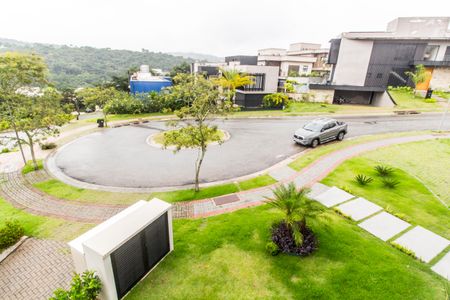 Casa de condomínio à venda com 350m², 4 quartos e 4 vagas Casa de condomínio à venda com 350m², 4 quartos e 4 vagasVista da Suíte