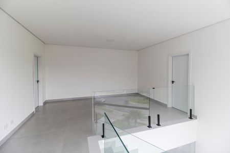 Casa de condomínio à venda com 350m², 4 quartos e 4 vagas Casa de condomínio à venda com 350m², 4 quartos e 4 vagasSala