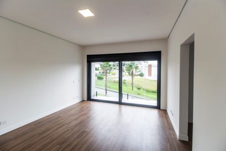 Casa de condomínio à venda com 350m², 4 quartos e 4 vagas Casa de condomínio à venda com 350m², 4 quartos e 4 vagasSuíte master