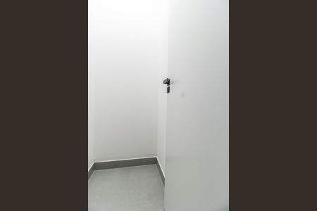 Casa de condomínio à venda com 350m², 4 quartos e 4 vagas Casa de condomínio à venda com 350m², 4 quartos e 4 vagasDespensa