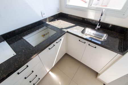 Apartamento para alugar com 55m², 2 quartos e 1 vagaCOZINHA