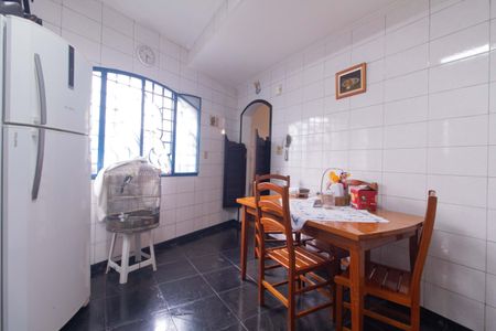 Casa à venda com 127m², 4 quartos e 3 vagasCozinha
