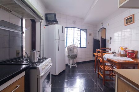 Casa à venda com 127m², 4 quartos e 3 vagasCozinha