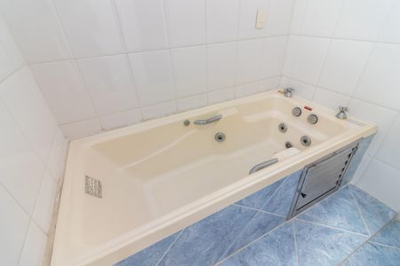 Apartamento à venda com 96m², 3 quartos e 1 vagaBanheiro 2