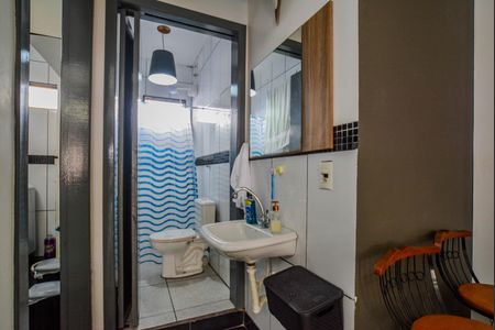 Banheiro de casa para alugar com 1 quarto, 32m² em Vila Marina, Santo André