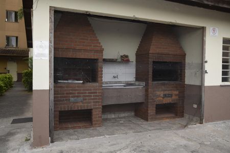 Apartamento para alugar com 58m², 2 quartos e 1 vagaÁrea comum - Churrasqueira