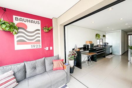 Apartamento para alugar com 70m², 2 quartos e 2 vagasSacada