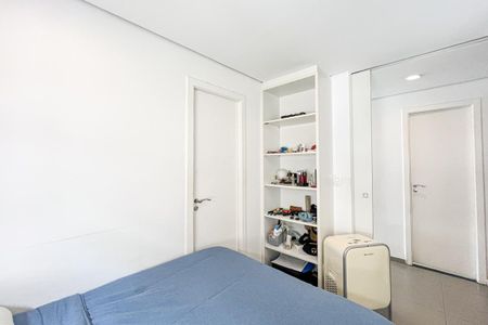 Apartamento para alugar com 70m², 2 quartos e 2 vagasQuarto Suíte