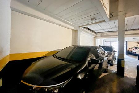 Apartamento para alugar com 70m², 2 quartos e 2 vagasGaragem