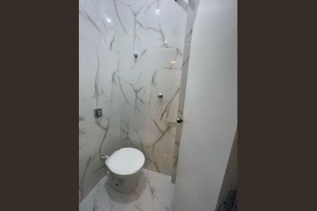 Banheiro de apartamento à venda com 1 quarto, 90m² em Icaraí, Niterói