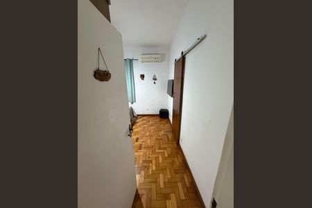 Quarto de apartamento à venda com 1 quarto, 90m² em Icaraí, Niterói