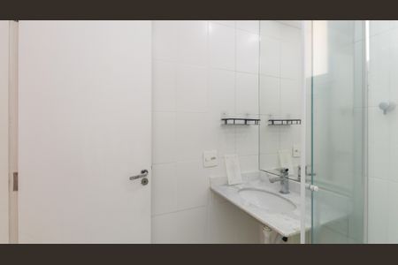 Apartamento à venda com 79m², 3 quartos e 2 vagasBanheiro da Suíte