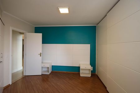 Apartamento à venda com 130m², 3 quartos e 4 vagas Apartamento à venda com 130m², 3 quartos e 4 vagasSuíte 1
