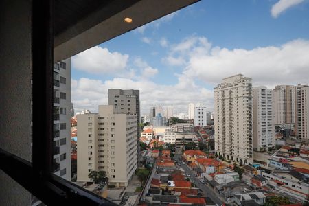 Apartamento à venda com 130m², 3 quartos e 4 vagas Apartamento à venda com 130m², 3 quartos e 4 vagasVista