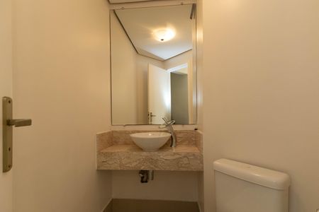 Apartamento à venda com 130m², 3 quartos e 4 vagas Apartamento à venda com 130m², 3 quartos e 4 vagasLavabo