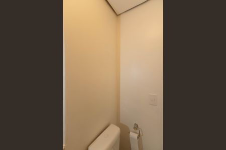 Apartamento à venda com 130m², 3 quartos e 4 vagas Apartamento à venda com 130m², 3 quartos e 4 vagasLavabo