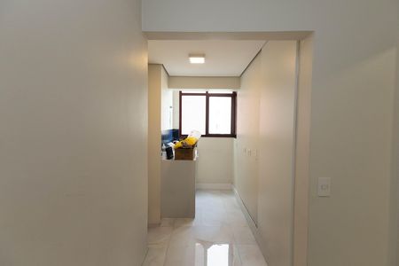 Apartamento à venda com 130m², 3 quartos e 4 vagas Apartamento à venda com 130m², 3 quartos e 4 vagasÁrea de Serviço